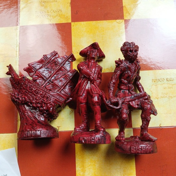 Disney Pirates of the Caribbean At Worlds End Chess Set  RARE Collector's Ed.-RB - Picture 15 of 15